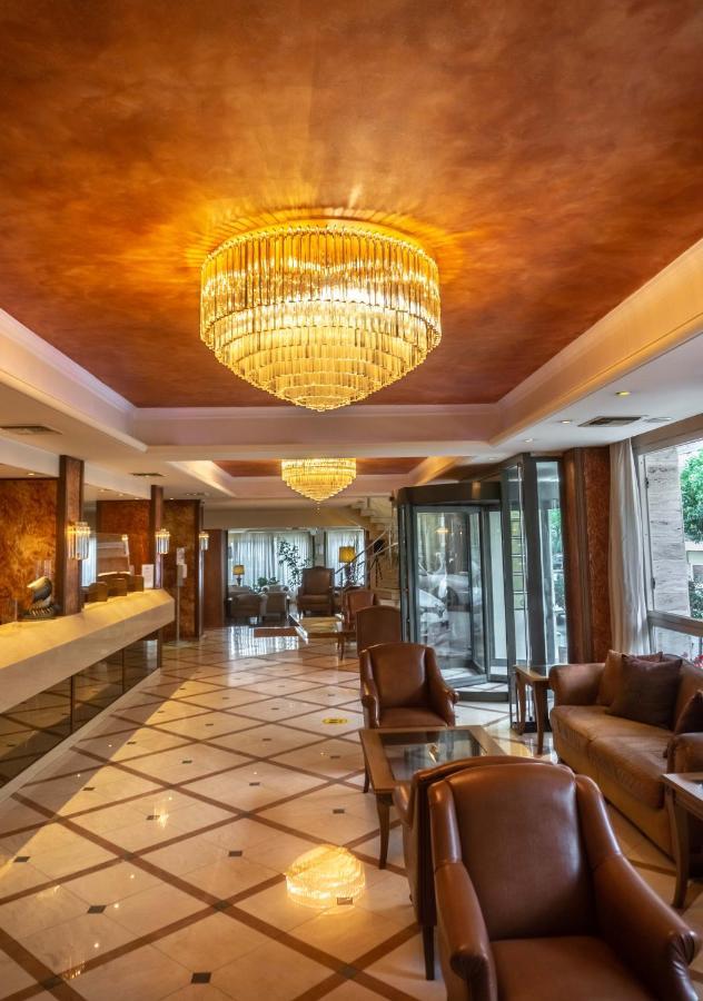 Park Hotel Волос Экстерьер фото