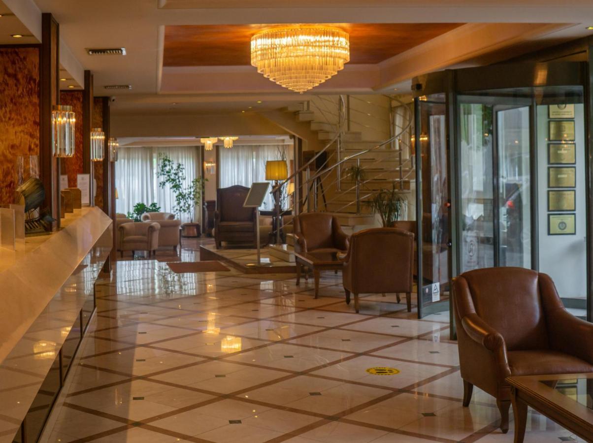 Park Hotel Волос Экстерьер фото
