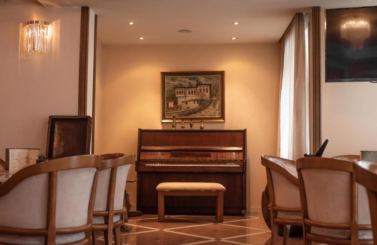 Park Hotel Волос Экстерьер фото