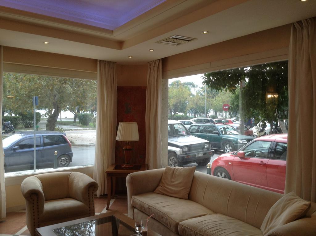 Park Hotel Волос Экстерьер фото