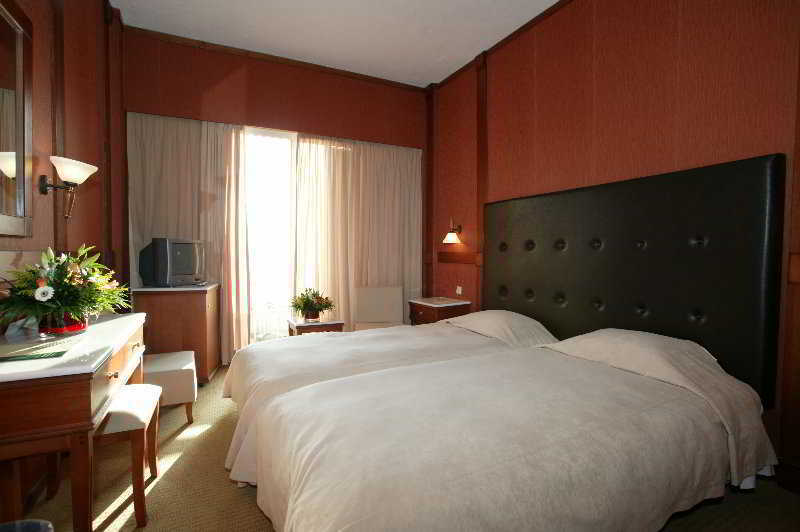 Park Hotel Волос Экстерьер фото